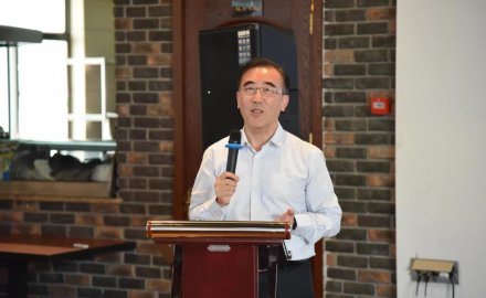 新任董事长何宁：发展软控至新境界